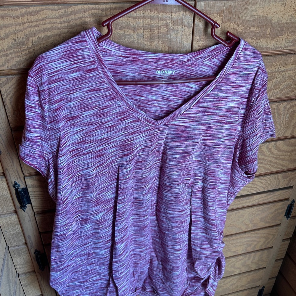Old Navy Maternity Pink V-Neck Top